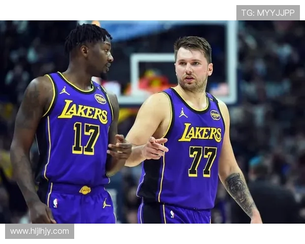 东契奇砍下22分准三双 残阵老鹰七人得分上双力克湖人终结五连胜