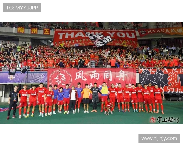 中超战局激荡梅州客家末段连扳两球艰难抢分强力续燃宝贵保级希望 中超战局激荡梅州客家末段连扳两球艰难抢分强力续燃宝贵保级希望