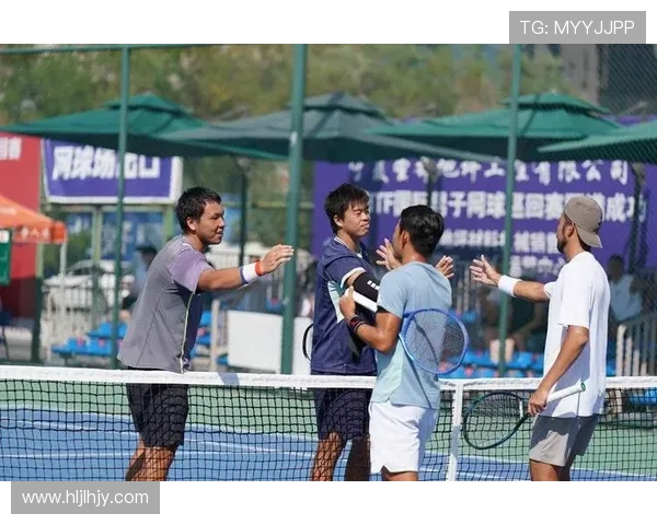 中国网球巡回赛香港公开赛刘方舟强势晋级再掀赛事热潮引关注高度